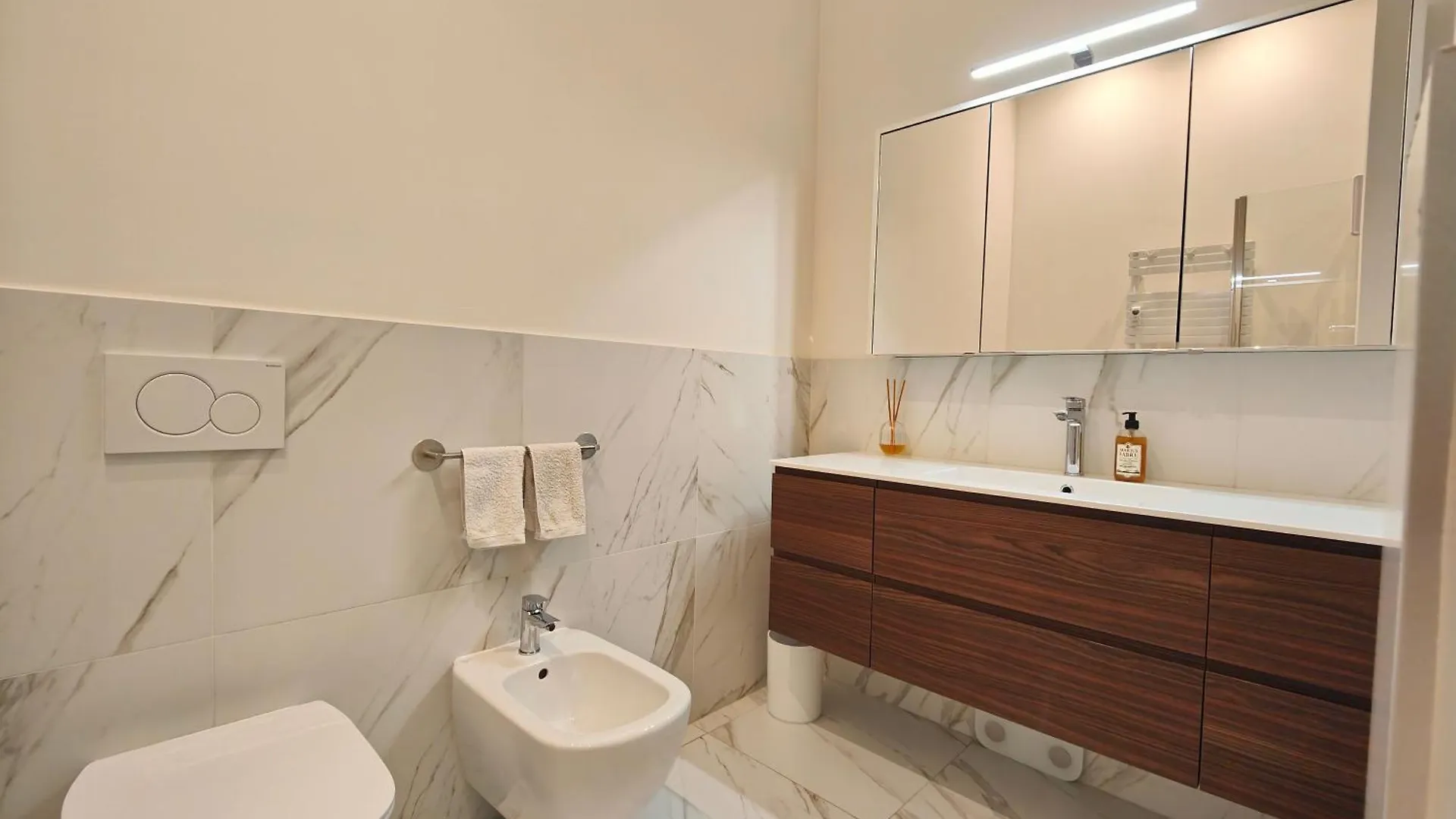 Magenta32 Charme Apartment Milan
