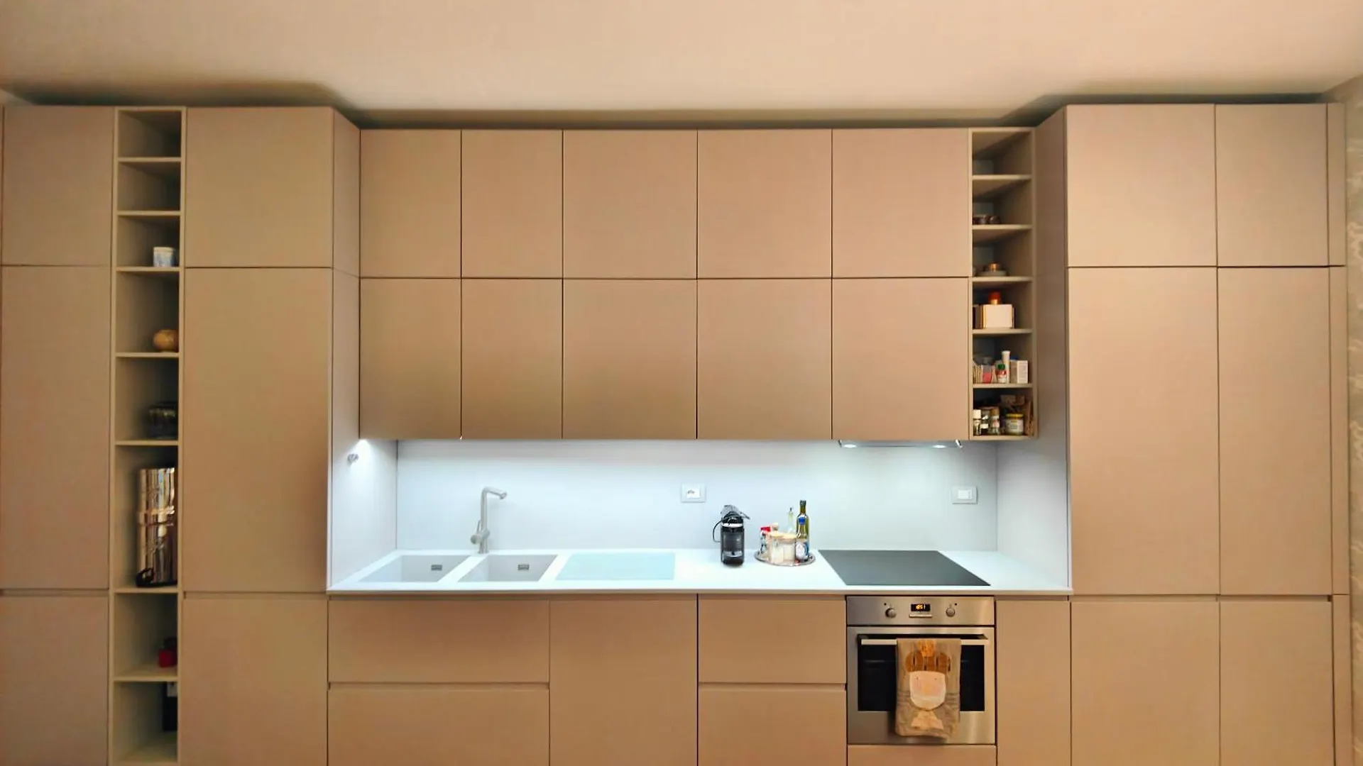 Magenta32 Charme Apartment Milan 0*,